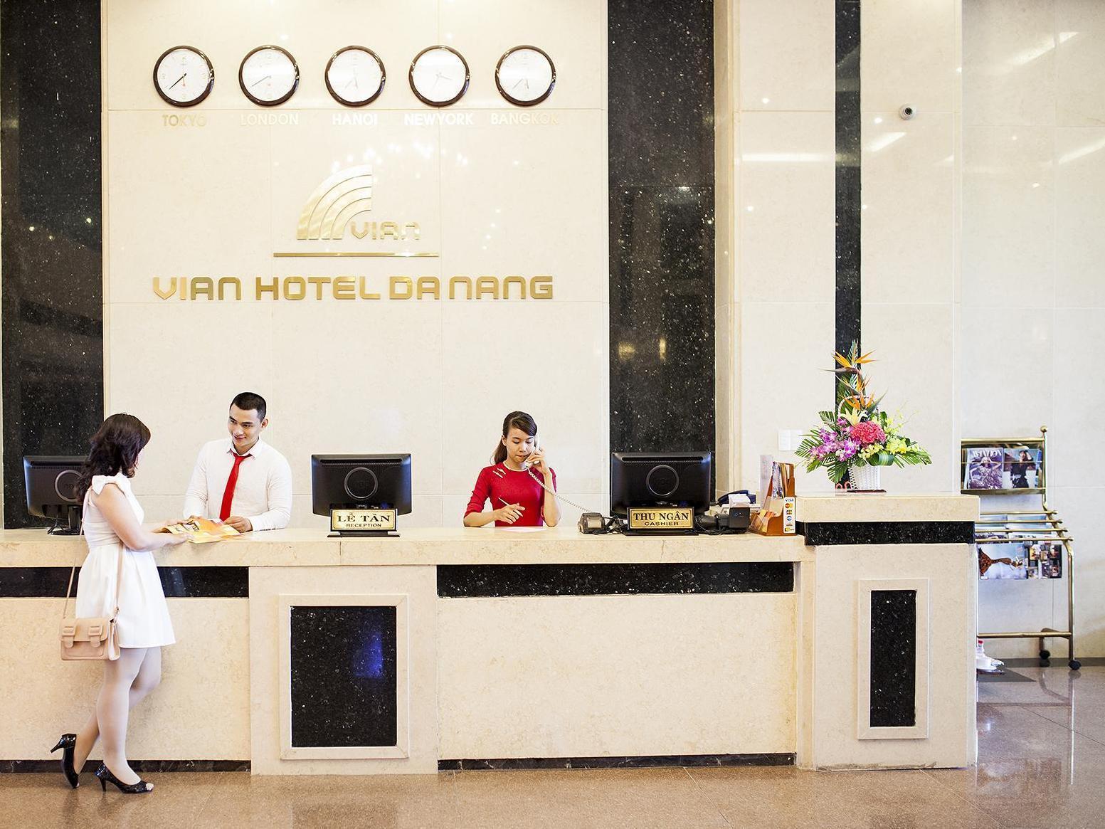 Vian Hotel Da Nang Exterior photo